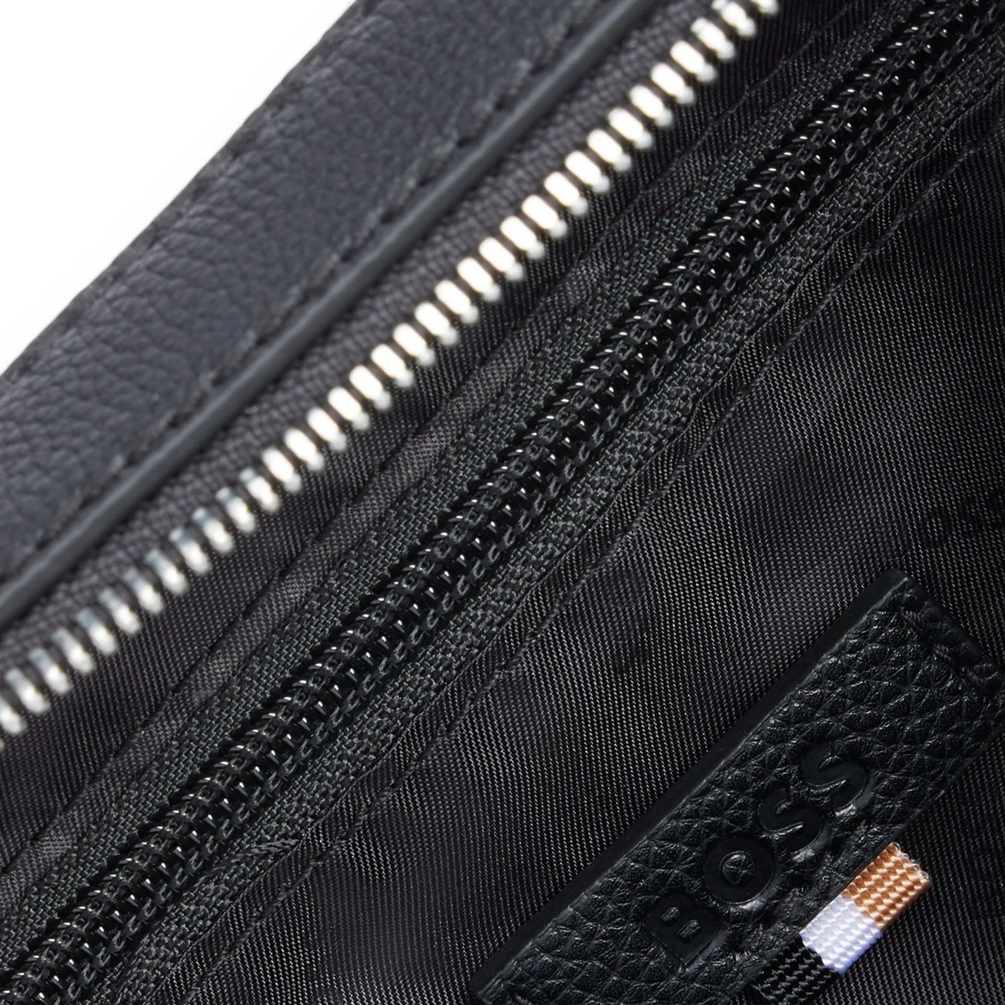 Boss Ray NS Zip Bag - Black