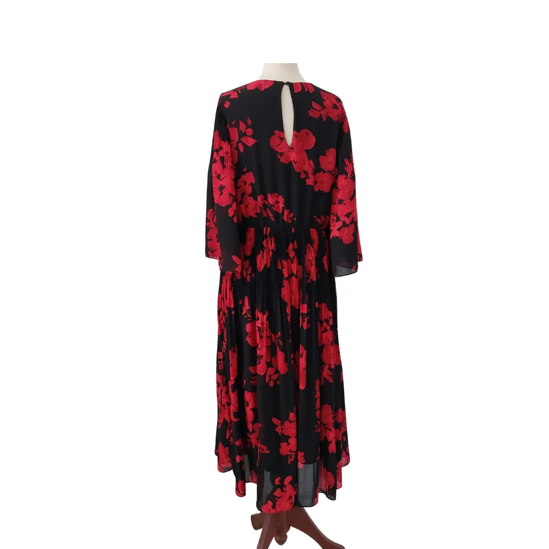 H&M Black and Red Floral Pleated Midi Dress | Pre Loved |