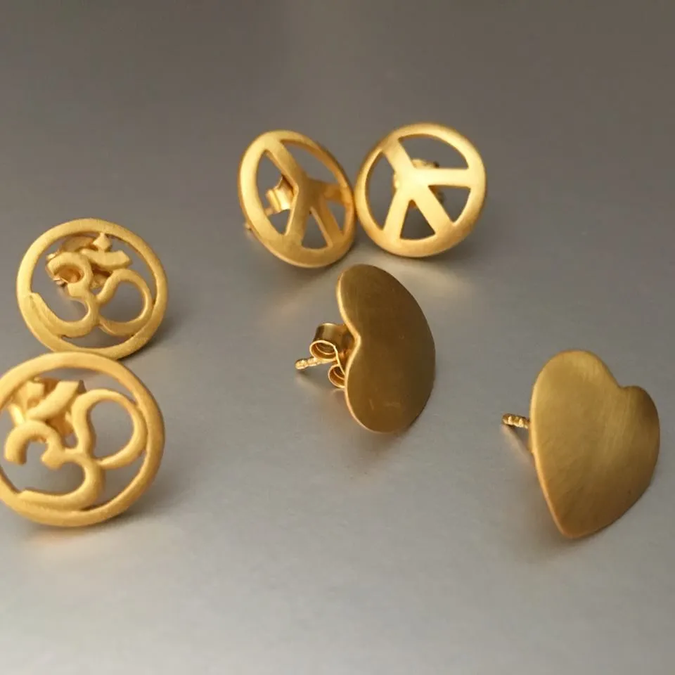 OM Gold Studs