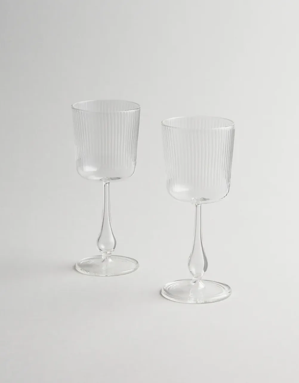 R D LAB :: Set of 2 Luisa Wine Glass