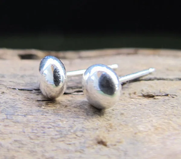 Round Stud Earrings