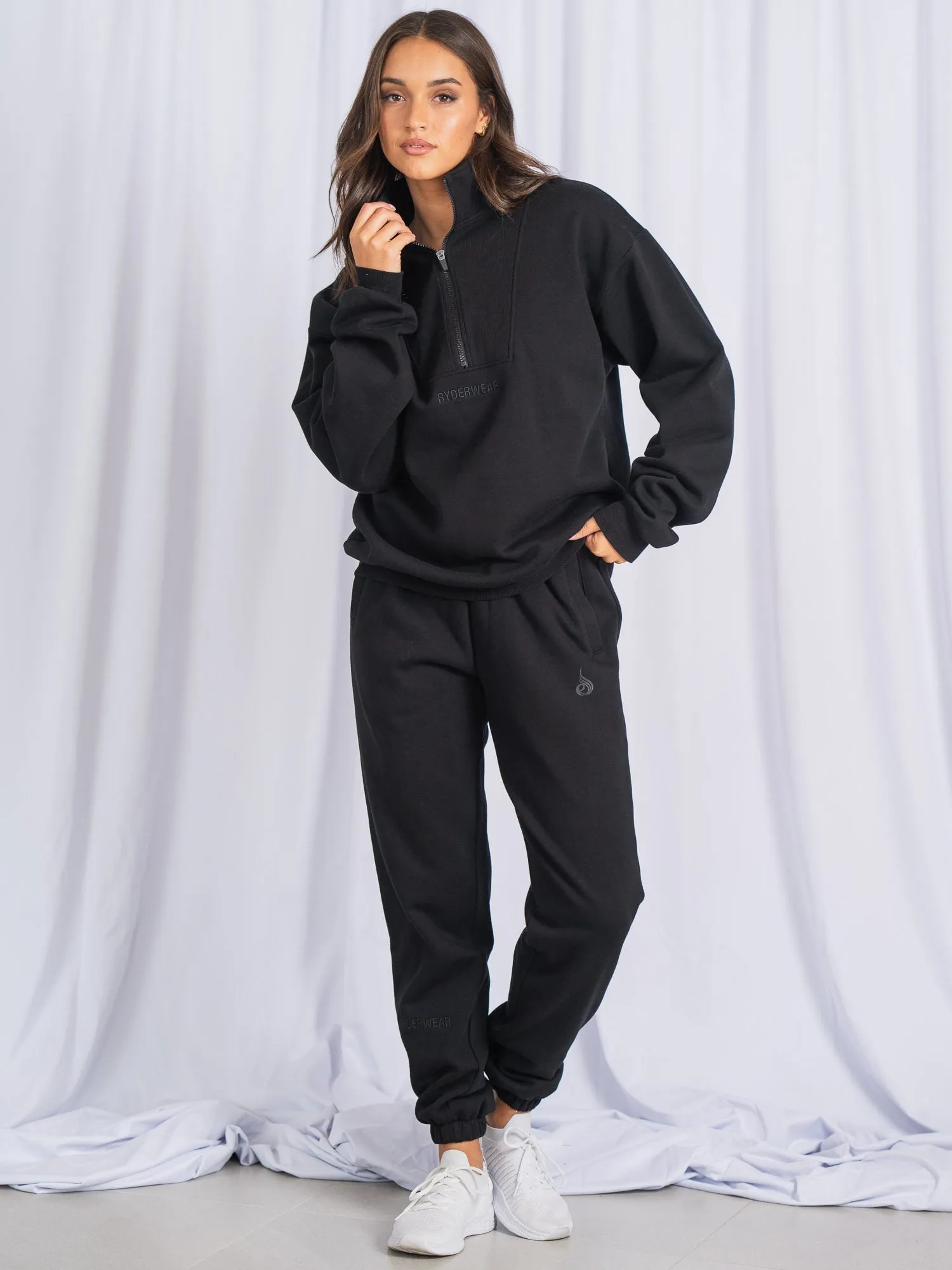 Unisex Half Zip Jumper - Black